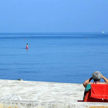 With A Parking Space - 22540 아파트 우마그