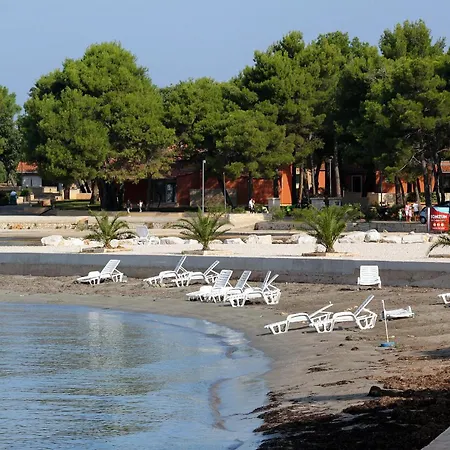 With A Parking Space - 22540 *